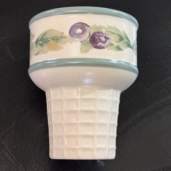 PFALTZGRAFF Jamberry Ice Cream‎ Cone Bowls 4-Piece Set Mint Condition Dessert - Picture 1 of 11